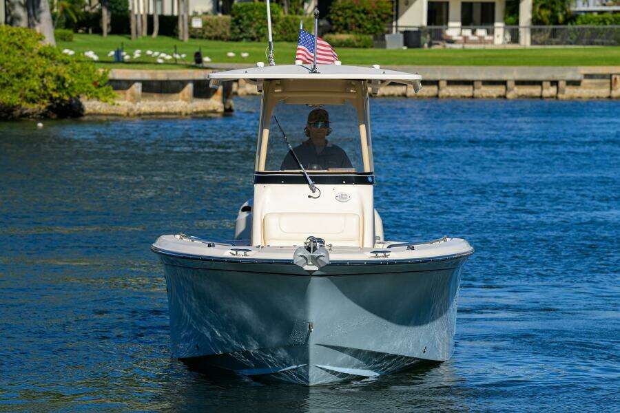 25ft Grady White Yacht For Sale