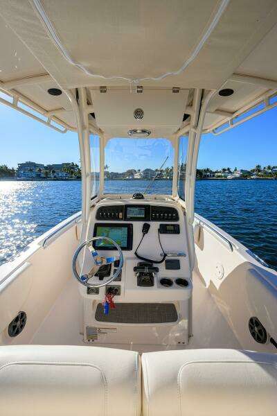 25ft Grady White Yacht For Sale