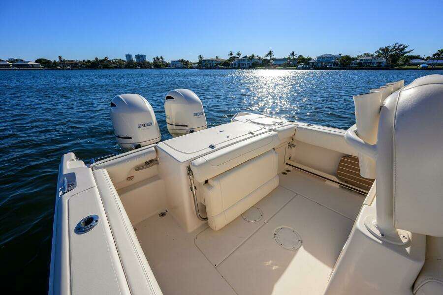 25ft Grady White Yacht For Sale