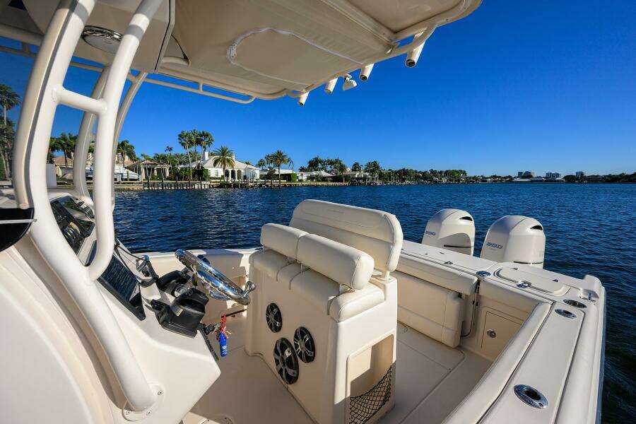 25ft Grady White Yacht For Sale