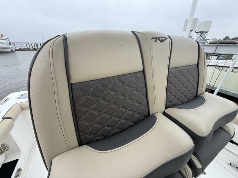 25' 2022 Tidewater 256 CC Adventure