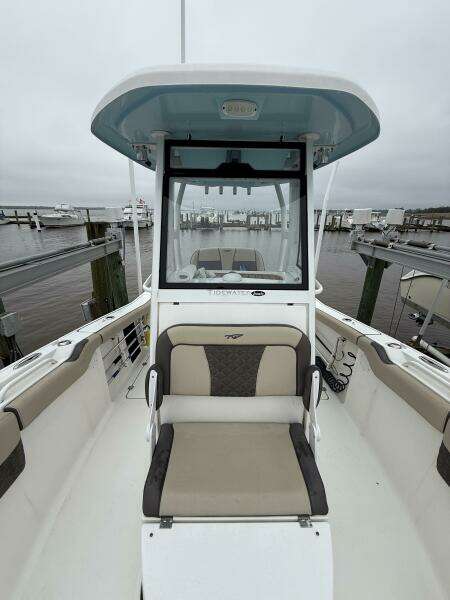 25ft Tidewater Yacht For Sale