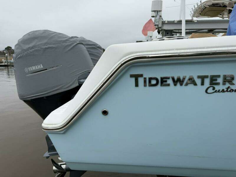 25ft Tidewater Yacht For Sale