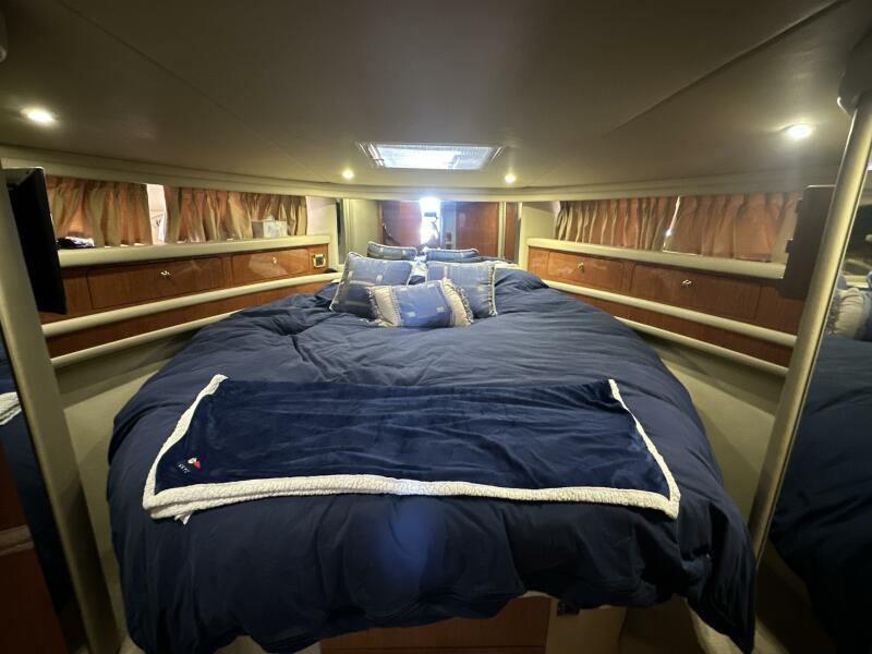 48' 2000 Sea Ray 480 Sedan Bridge