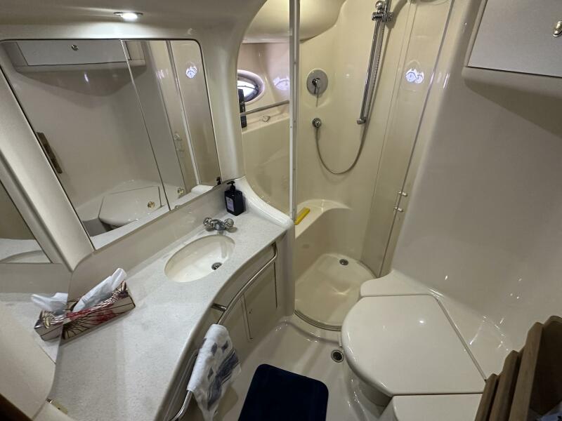 48' 2000 Sea Ray 480 Sedan Bridge