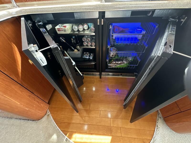 48' 2000 Sea Ray 480 Sedan Bridge