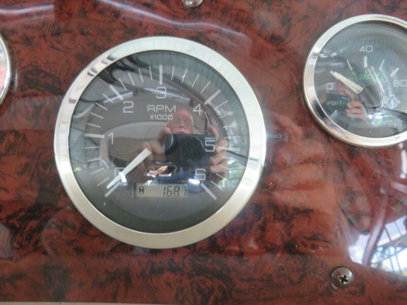 34' 2001 Sea Ray 340 Sundancer