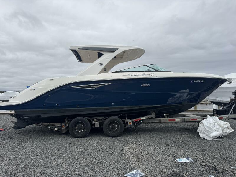 31' 2021 Sea Ray SLX 310