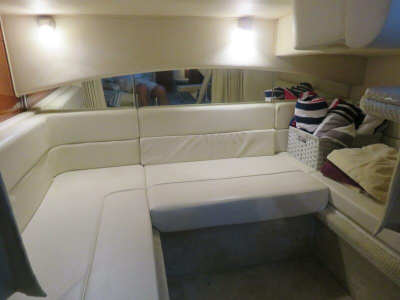 30' 2005 Sea Ray 300 Sundancer