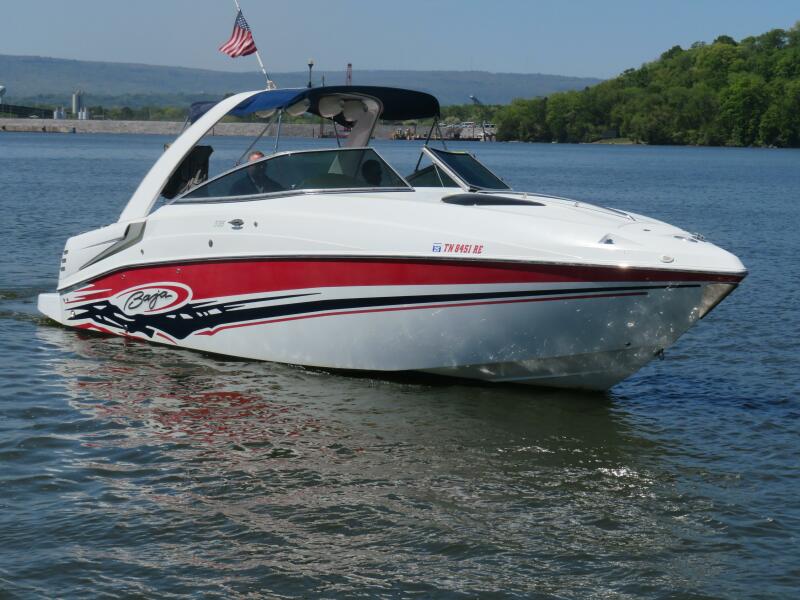 33' 2008 Baja 335 Performance Cruiser