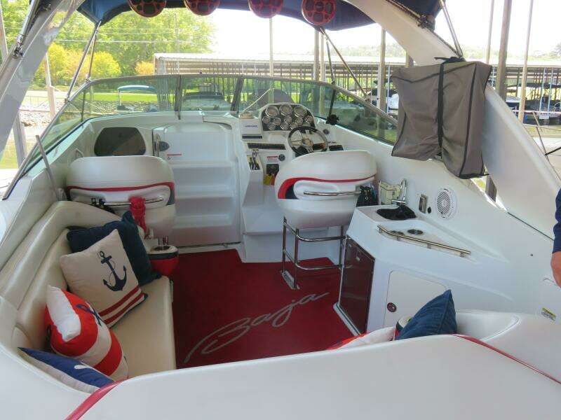 33ft Baja Yacht For Sale