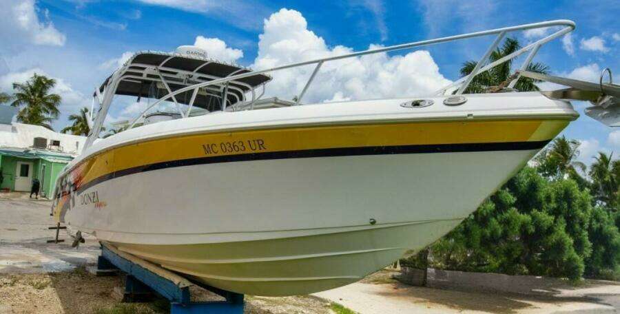 33ft Donzi Yacht For Sale