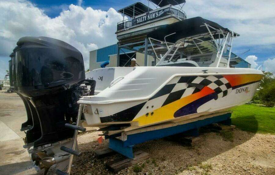 33ft Donzi Yacht For Sale