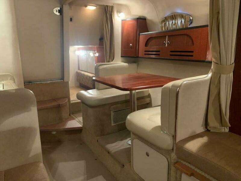 28ft Sea Ray Yacht For Sale