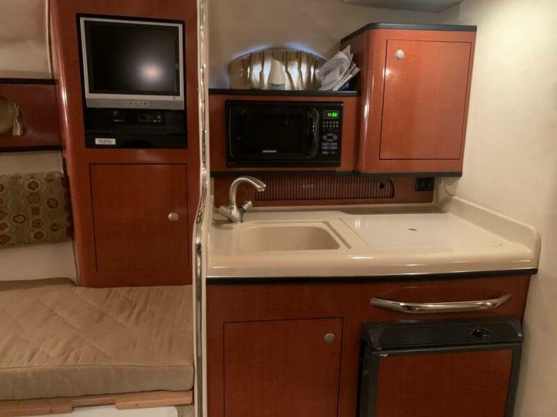 28' 2005 Sea Ray 280 Sundancer