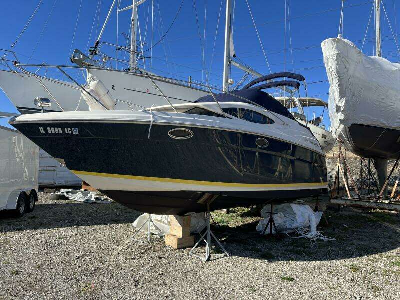 Land Escape 25ft Regal Yacht For Sale