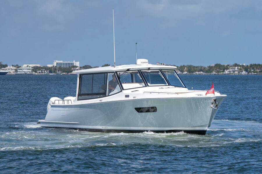 MJM 47X 47-003 - Exterior