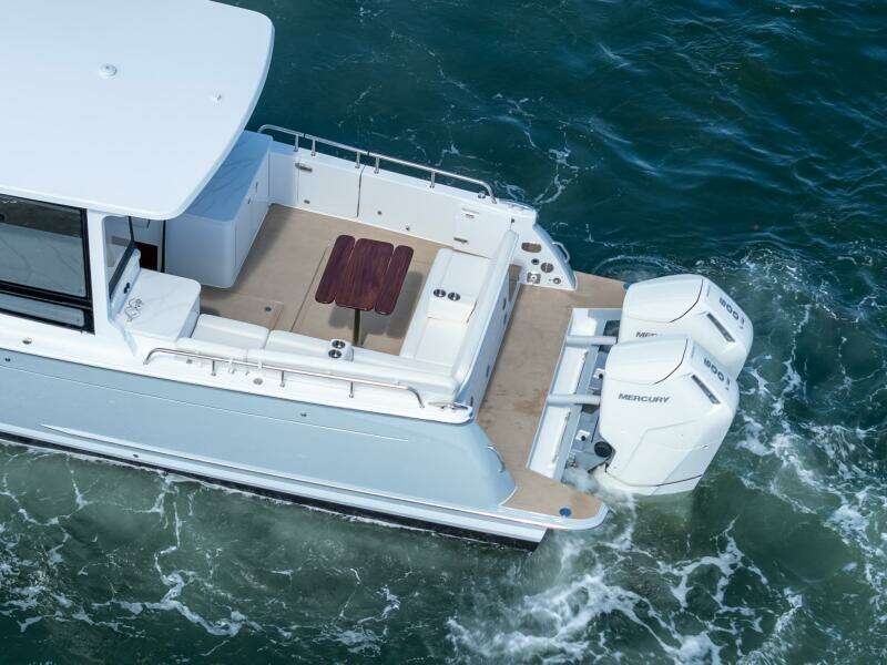 MJM 47X 47-003 -Aft Deck
