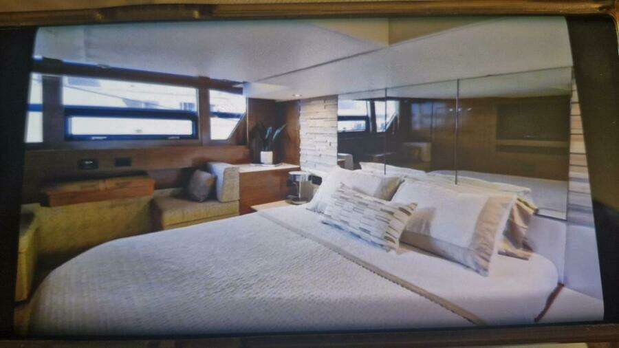 MY WAY 54ft Cruisers Yachts Yacht For Sale