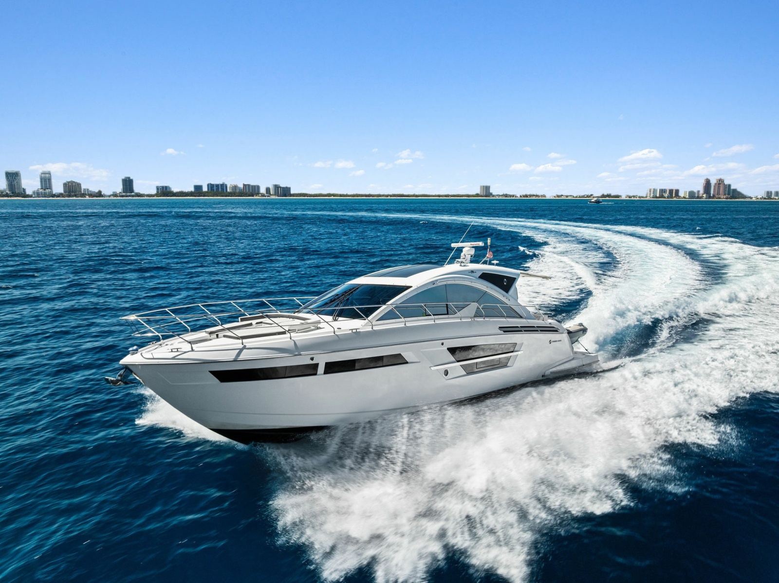 54' 2019 Cruisers Yachts 54 Cantius