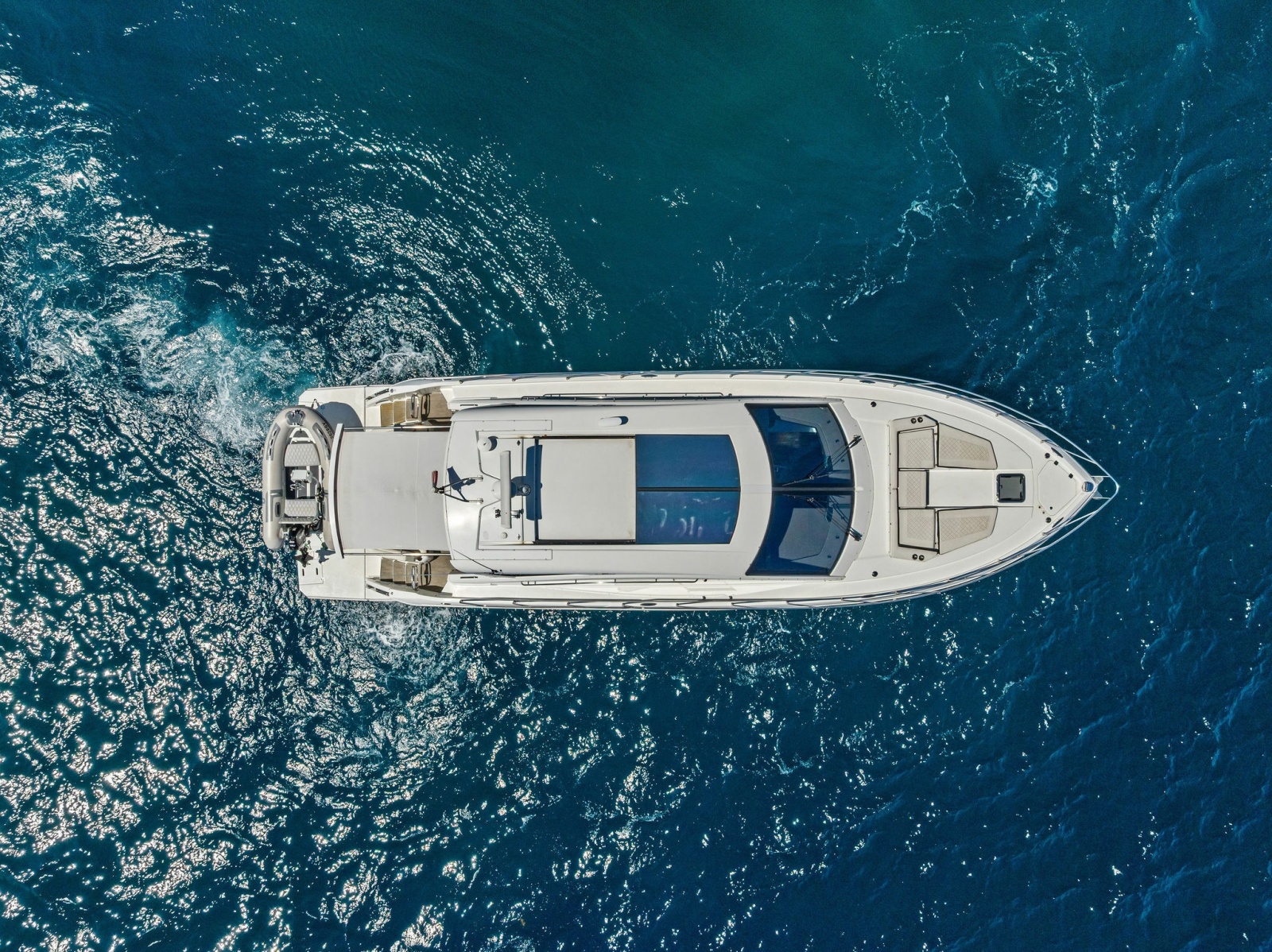 54' 2019 Cruisers Yachts 54 Cantius