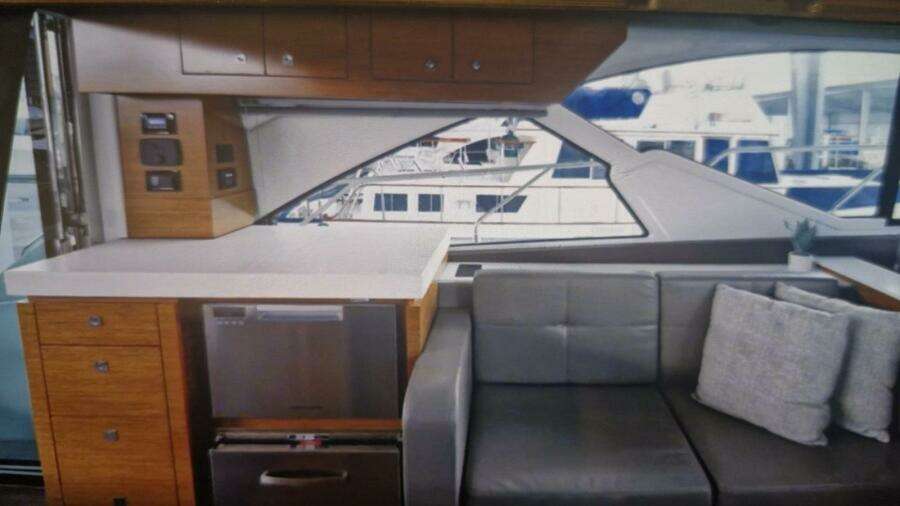 MY WAY 54ft Cruisers Yachts Yacht For Sale