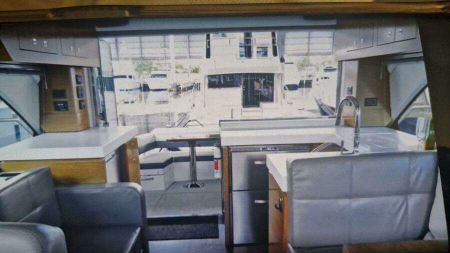 MY WAY 54ft Cruisers Yachts Yacht For Sale