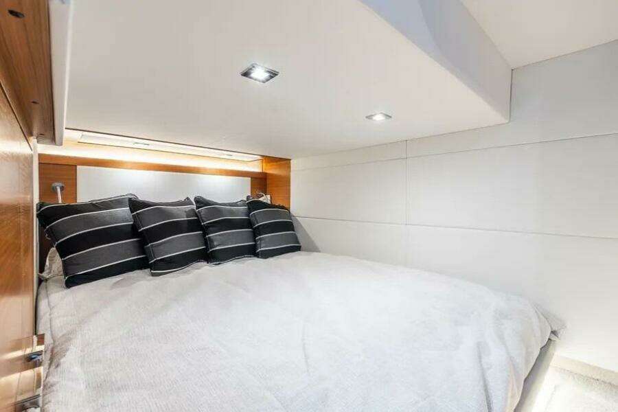 39ft Tiara Yachts Yacht For Sale