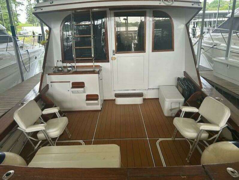 43ft Post Yacht For Sale