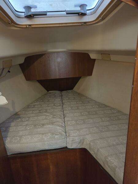 Endeavour 32ft Hunter Yacht For Sale