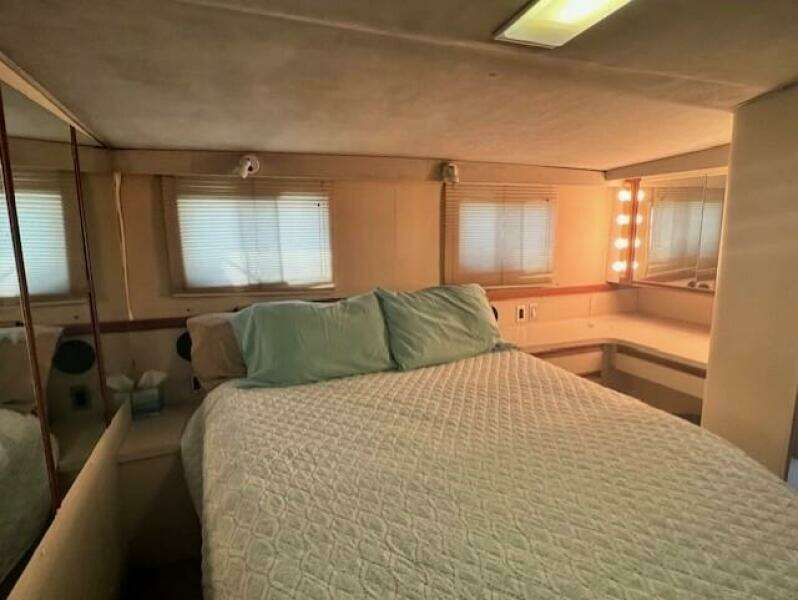 CARRIED AWAY 40ft Trojan Yacht For Sale