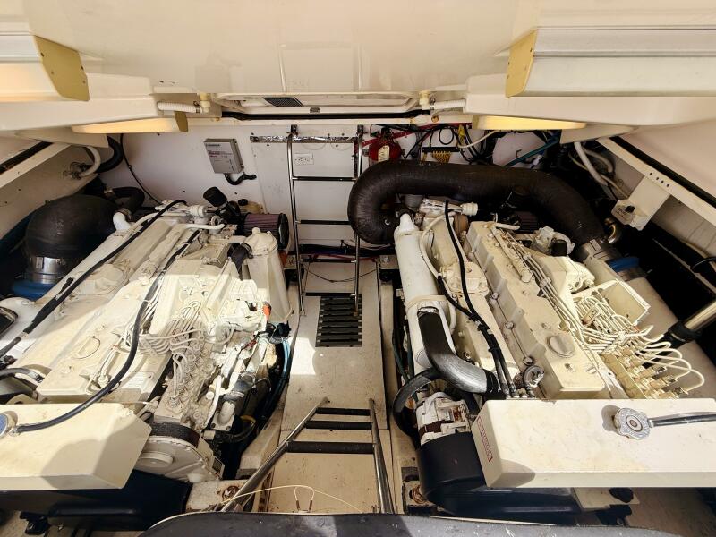 36' 2005 Tiara Yachts 