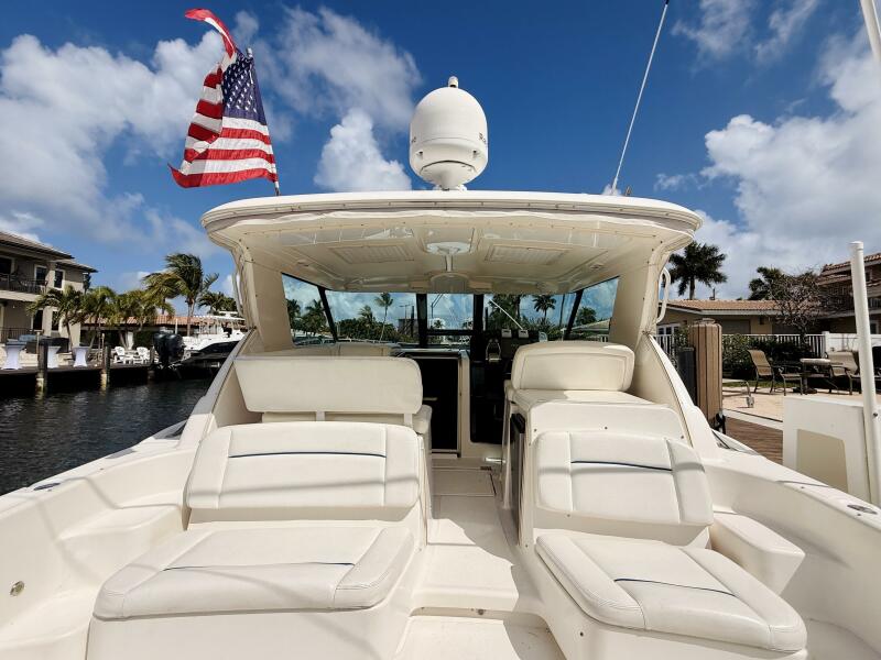 36' 2005 Tiara Yachts 