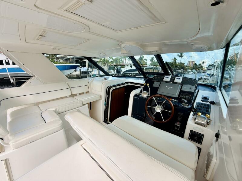 36' 2005 Tiara Yachts 