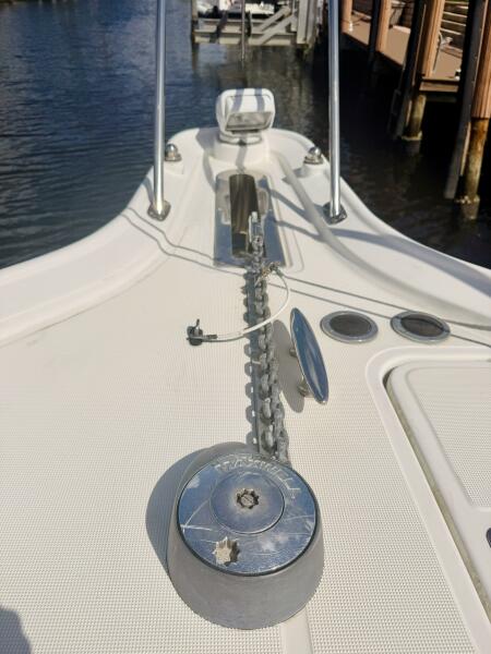 36' 2005 Tiara Yachts 