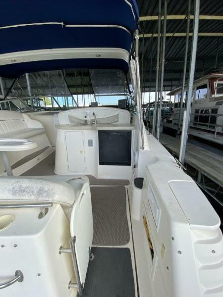 34' 2000 Rinker 