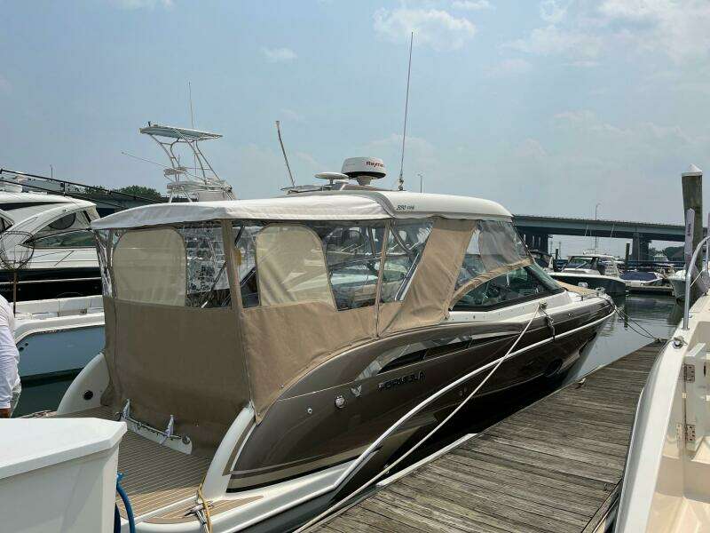 35ft Formula Yacht For Sale