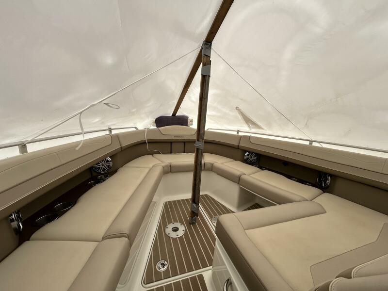 35' 2017 Formula 350 CBR