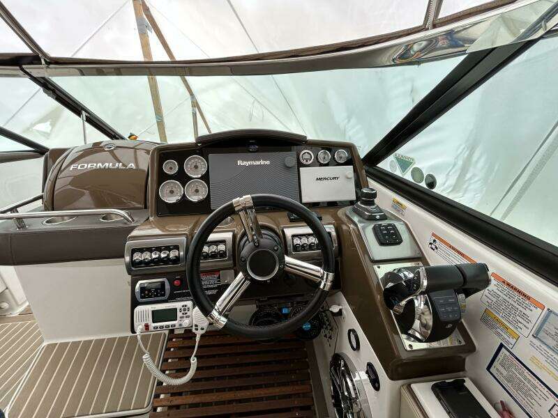 35ft Formula Yacht For Sale