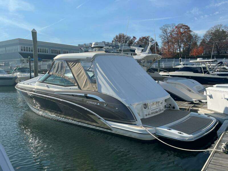 35ft Formula Yacht For Sale