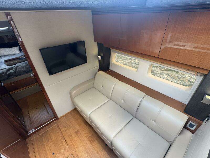 47ft Sea Ray Yacht For Sale