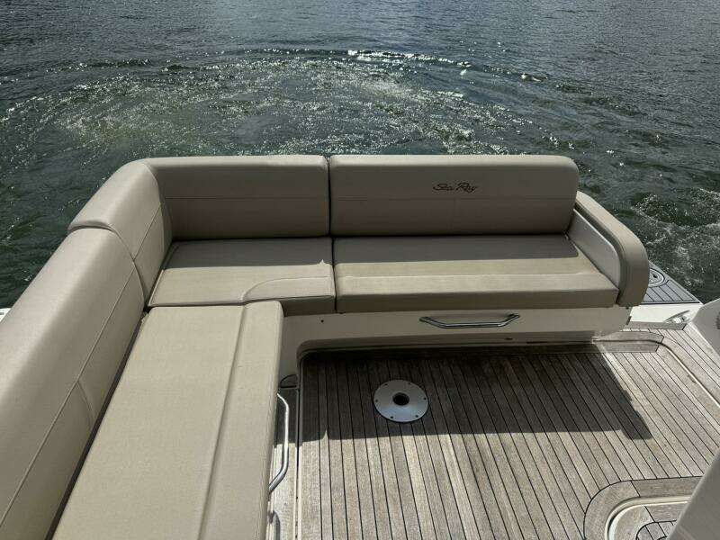 47ft Sea Ray Yacht For Sale