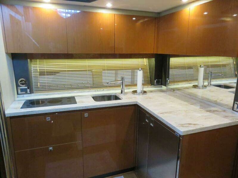 47ft Sea Ray Yacht For Sale