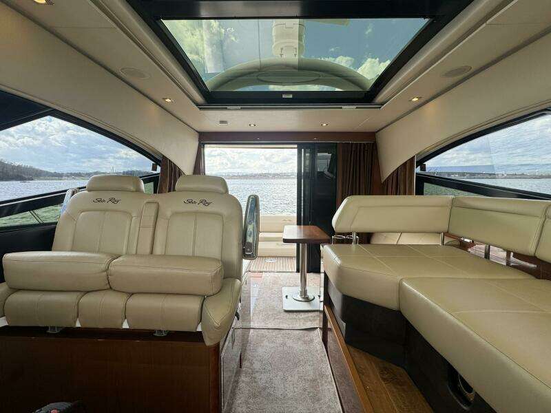 47ft Sea Ray Yacht For Sale