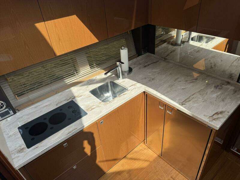 47ft Sea Ray Yacht For Sale