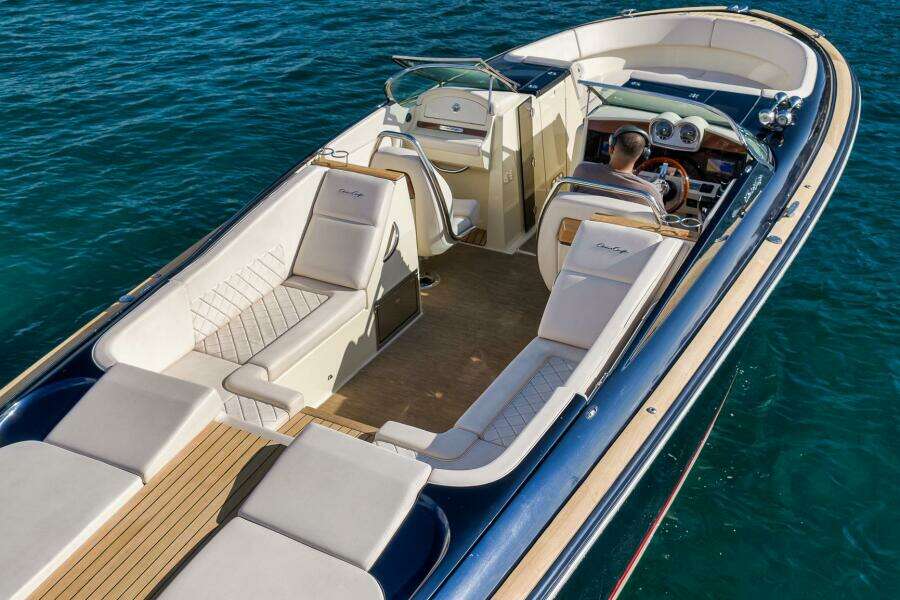 Chris-Craft 34 - 2LW - Profile