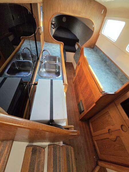 Prosecco 33ft Seawind Yacht For Sale