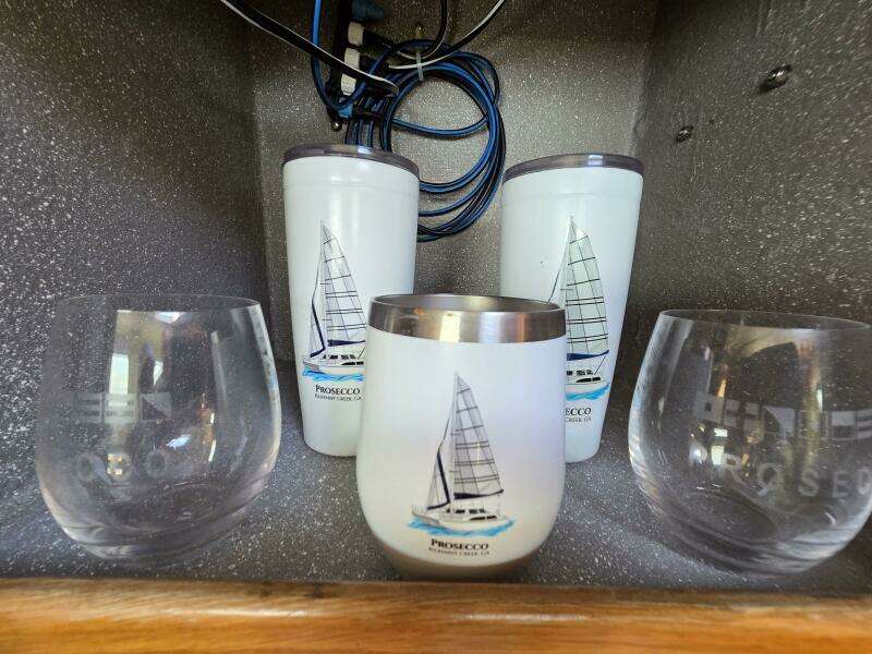 Prosecco 33ft Seawind Yacht For Sale