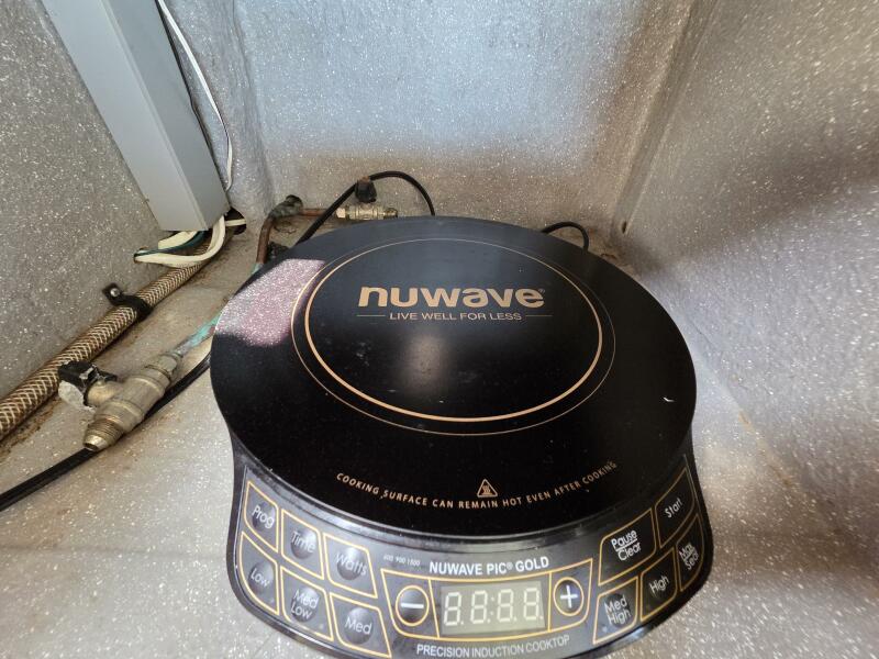 33' 1997 Seawind 1000