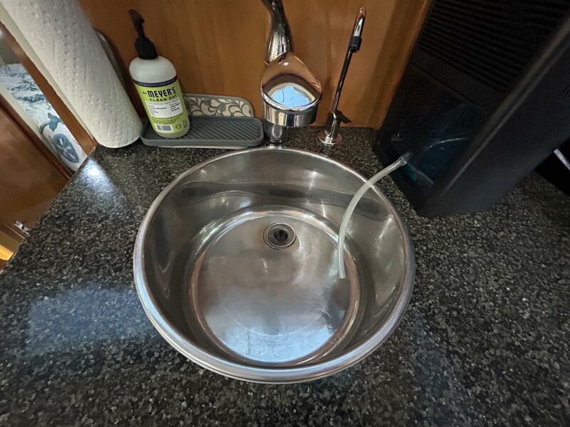 36' 2005 Carver 366 MY